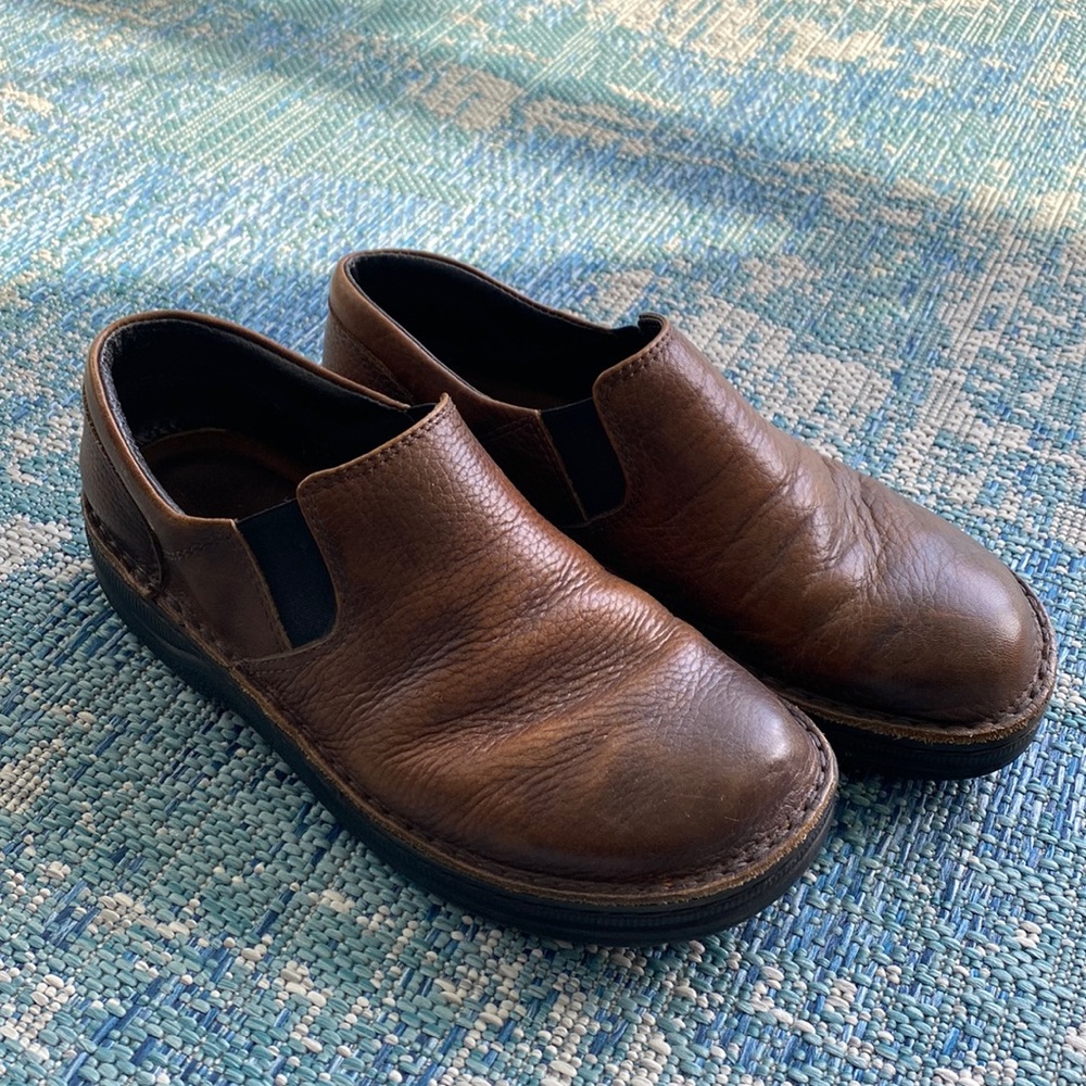 Noat Loafers - distressed brown